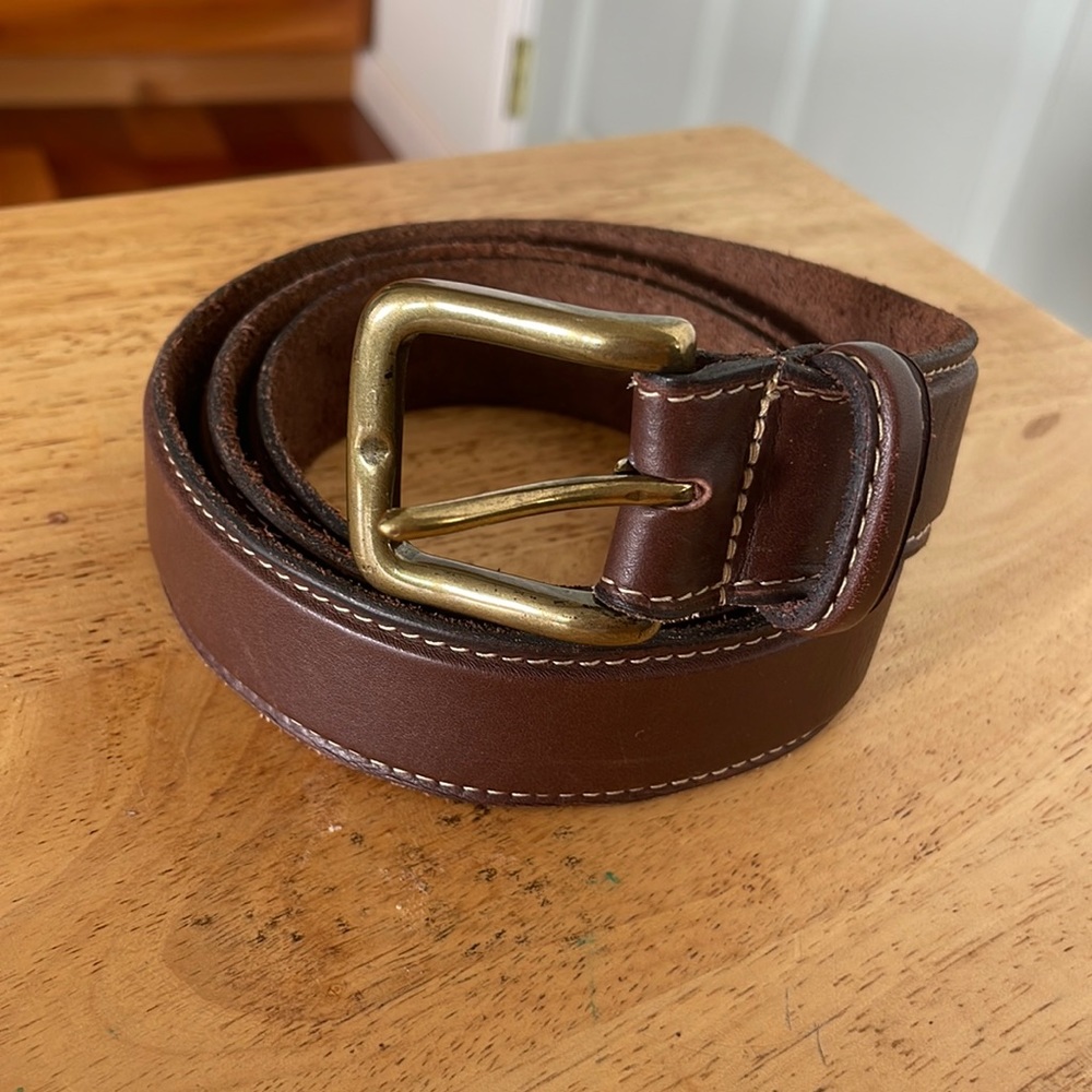 Cabelas Men's Brown Genuine Leather Belt Size 46 Used but excellent condition